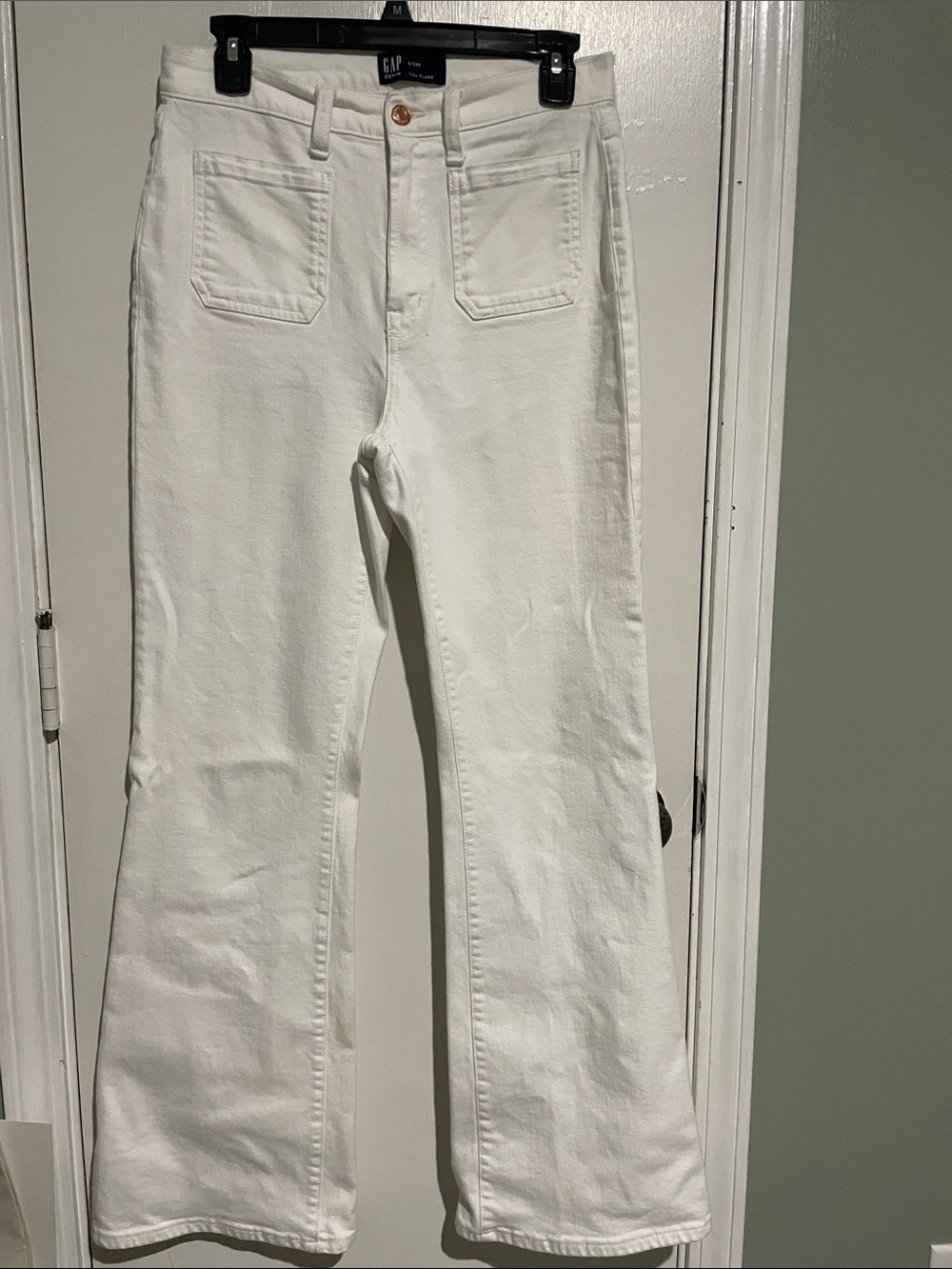 GAP White High-Rise 70’s flare Jeans with Patch Pockets